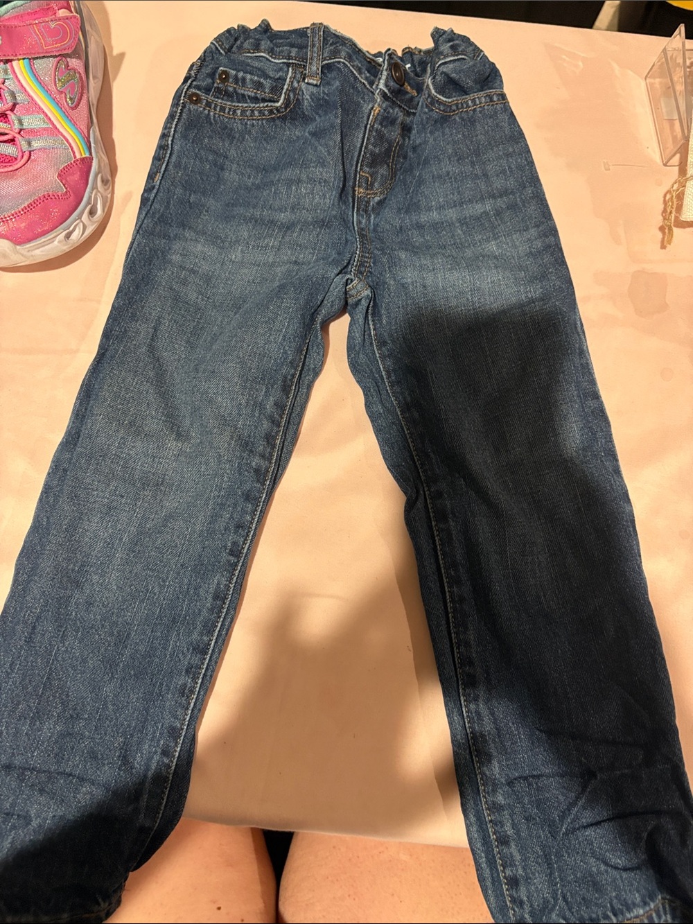 Jeans Subcategory Identification - Picture 2 of 4